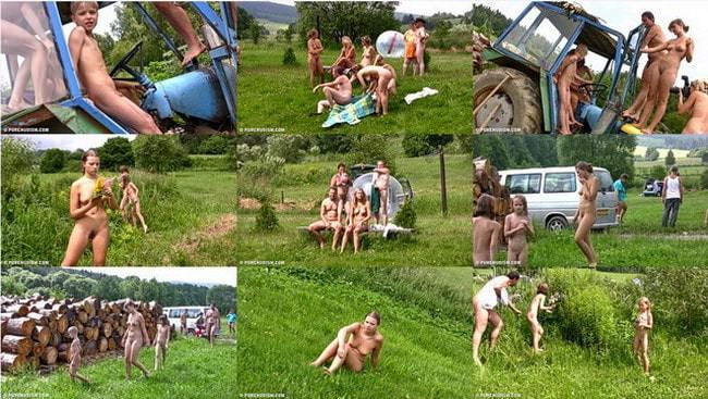 Family naturism video in nature - Grassy outdoor fitness [Real nudism]