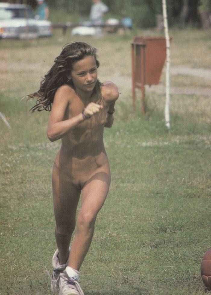 Jung und Frei Nr.80 - naked sport nudists photo [Real nudism]