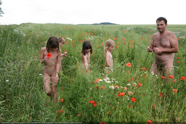 Modern nudist camp in Germany (Purenudism HQ gallery) [Real nudism]