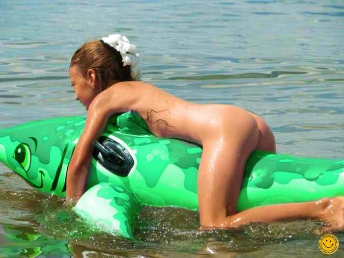 3 Gallery photo nudists № 9: A Mud Bath 2, Mediterranean Nudism 2 (Greece Cyprus Etc) and Young Nudists [Real nudism]